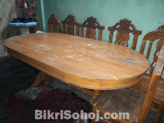 ডাইনিং টেবিল ৪টি চেয়ার সহ